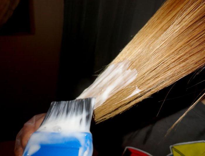 Әдемі жалаңаш қыздар мен жалаңаш жігіттер