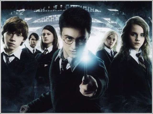 Luna Lovegood Pelakon Yang Bermain Heroin Dalam Harry Potter