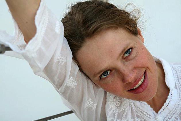 anna sinyakina:传记,电影,个人生活