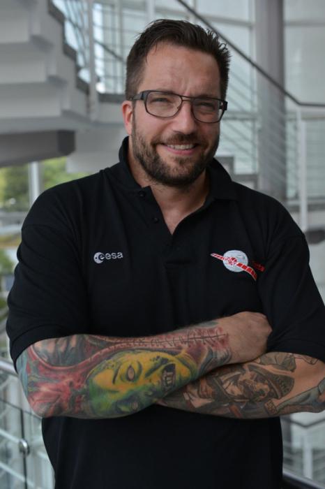 Жігіттің қызды сиқыған порно фотосы