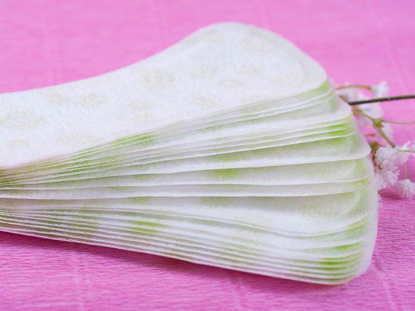 Үш лесбияндық секс бейнелері Әйелімді бір топ ер адамдар қағып алды