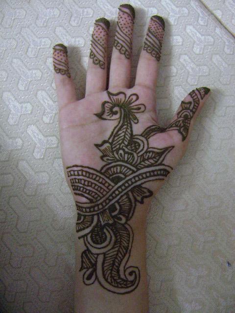 Cara Menggambar Henna Di Tangan - gambar henna tangan ...