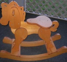 Rocking Horse I Play At Bumuo Ng