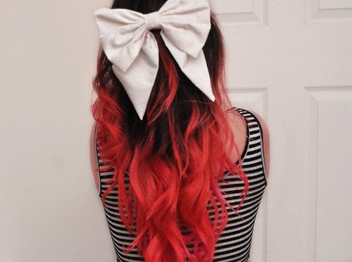 Porno fohisha sikish Erkakni narsalar bilan sikishmoqda (foto)